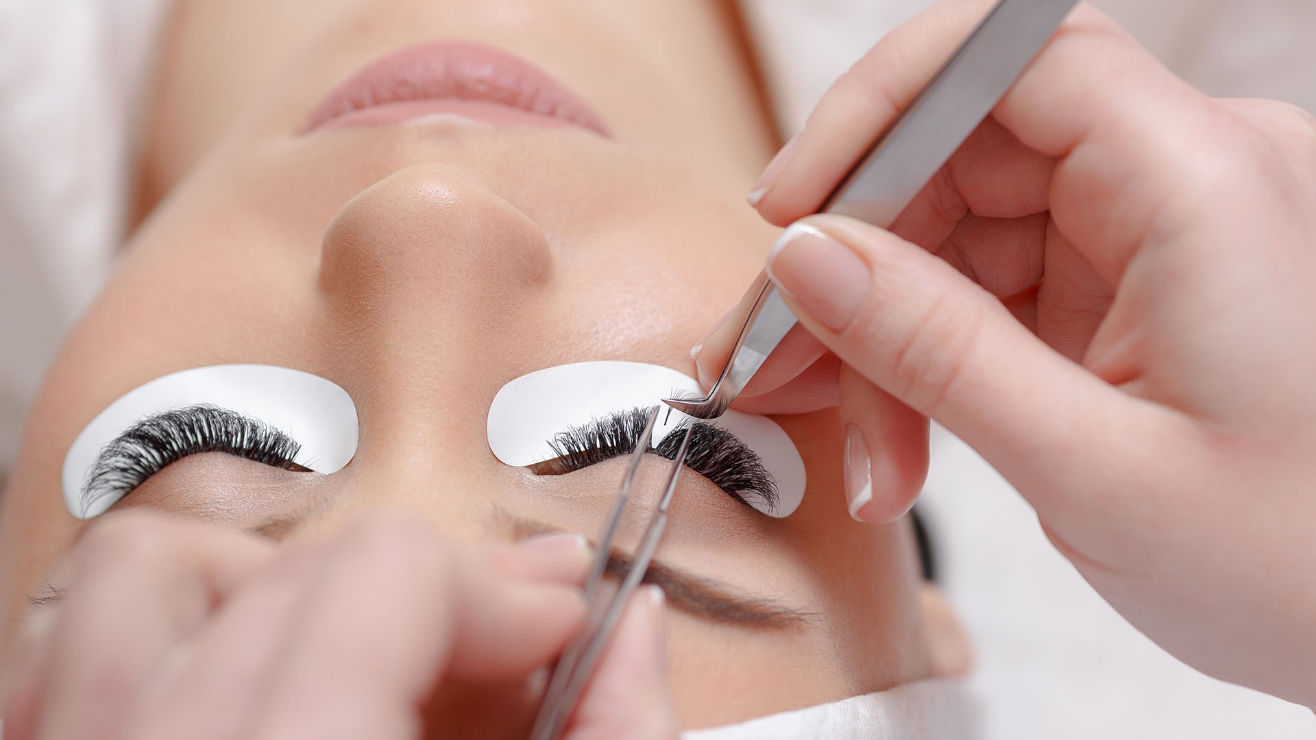 Salon One19 & Spa Eyelash Extensions Salon One19 & Spa Eyelash Extensions